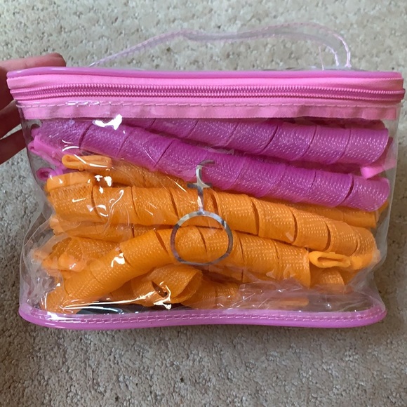 40 Extra long hair curlers by HairFlair - Picture 3 of 5